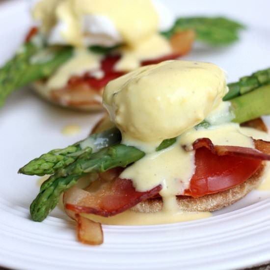 Eggs Benedict with Asparagus