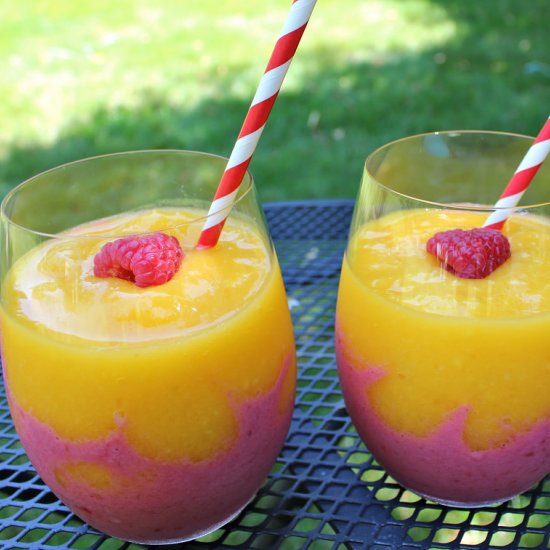 Raspberry Mango Smoothie