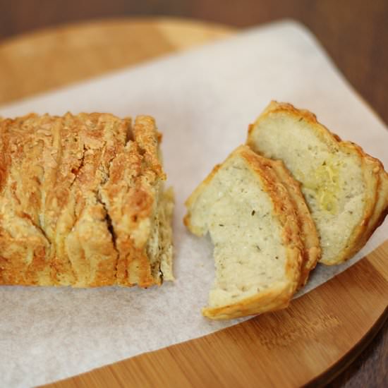 Cheesy Garlic Herb Pull-Apart Bread