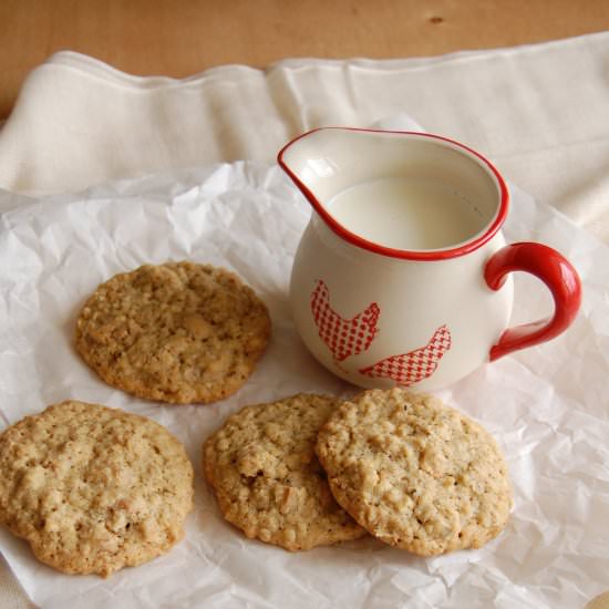 Cashew oatmeal cookies