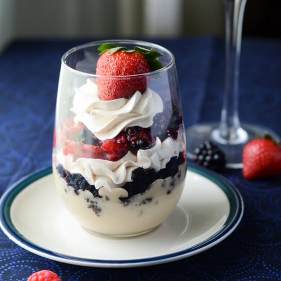 White Mocha-late Berry Mini Trifles