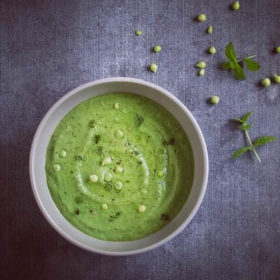 Chilled Pea & Ricotta Soup