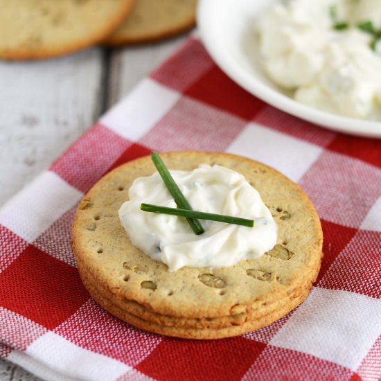 Herb and cream cheese spread