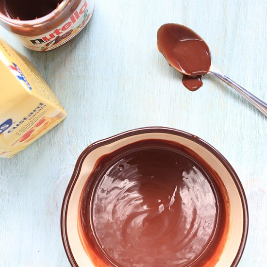 2 Minute Hazelnut Custard Sauce