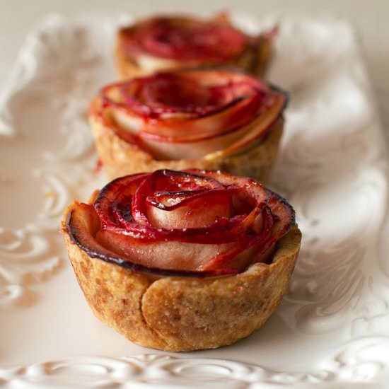 Mini Rose Apple Pies