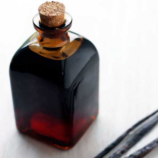 Homemade Vanilla Extract