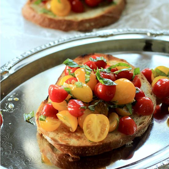 Fresh Tomato Bruschetta