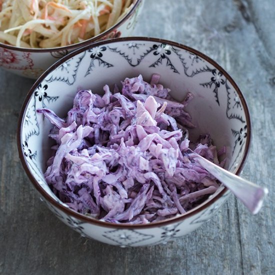 Coleslaw with Red Cabbage and Apple