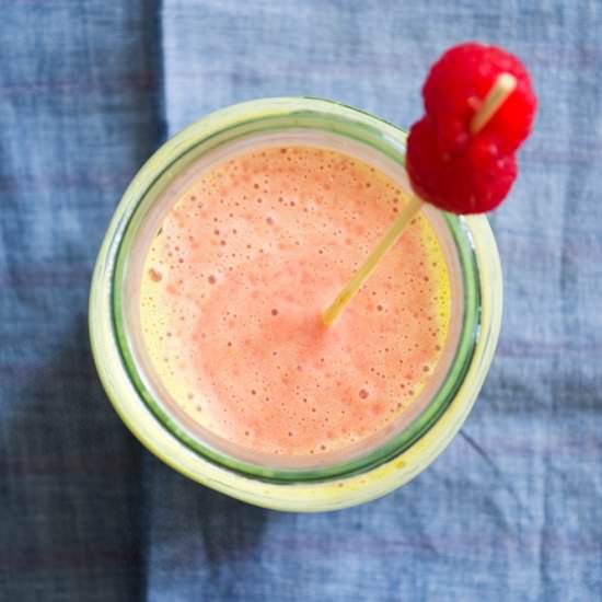 Raspberry Millet Turmeric Shake