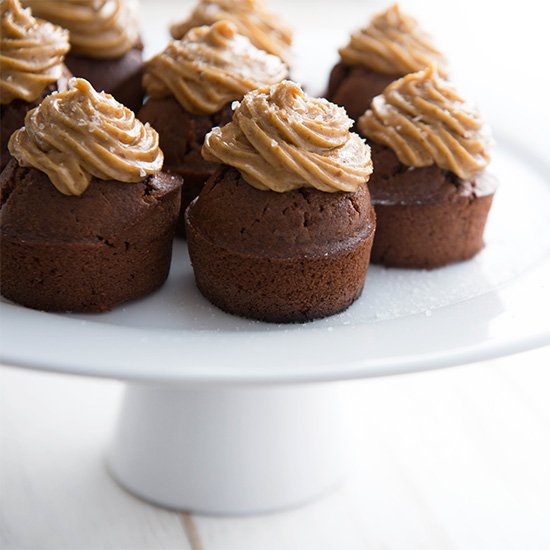 Vegan Salted Caramel Cupcakes