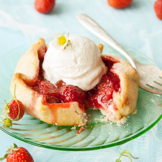 Strawberry Rhubarb Galettes