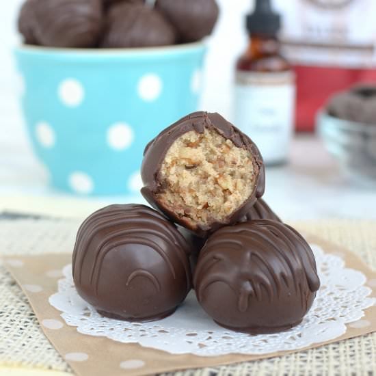 Amaretto Pecan Cookie Dough Truffle