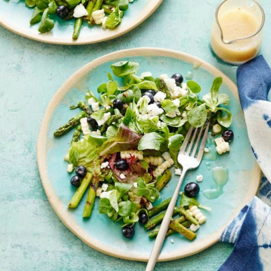 Blueberry & Grilled Asparagus Salad