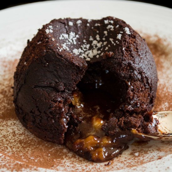 Chocolate-peanut butter lava cake