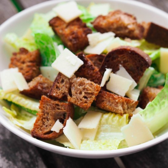 Caesar Salad with Roasted Garlic