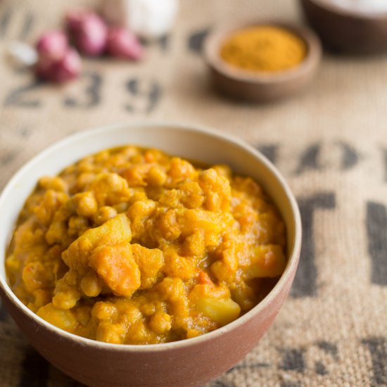 Pumpkin & Chickpea Curry