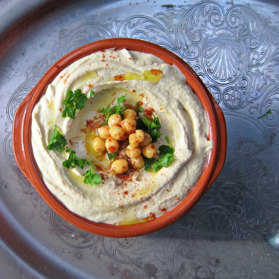 Traditional Hummus