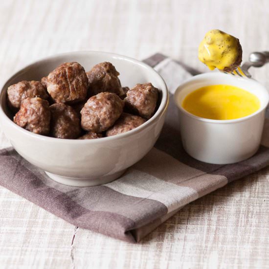 Meatballs with Mayo Made with Water