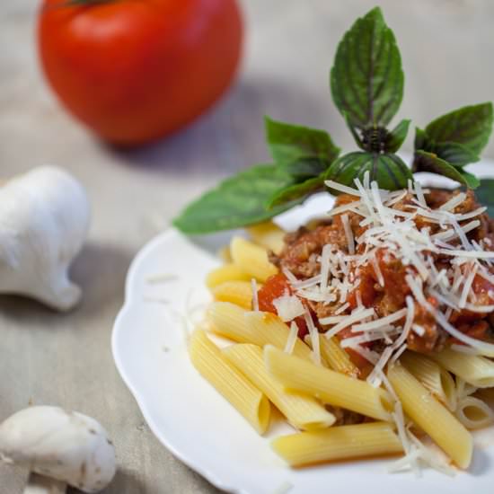 Pasta Penne with Bolognaise Sauce