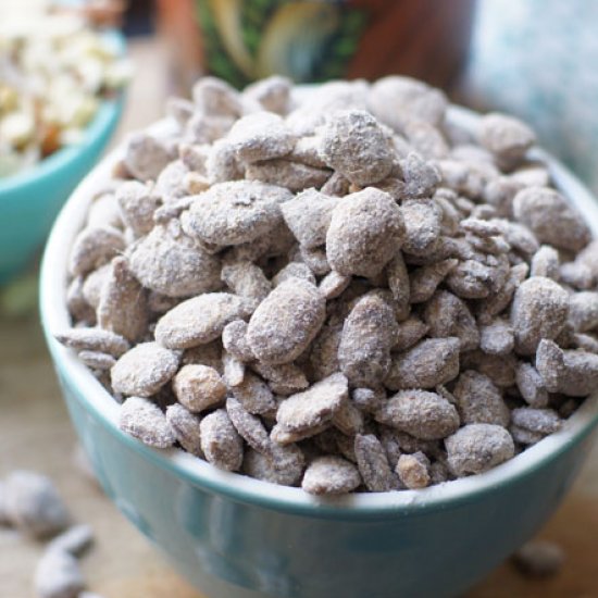 Healthy Muddy Buddies (Puppy Chow)