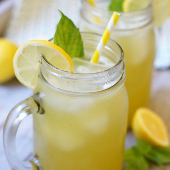 Fresh Basil Lemonade