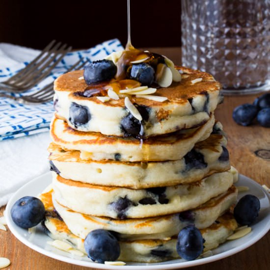 Fluffy Blueberry Almond Pancakes