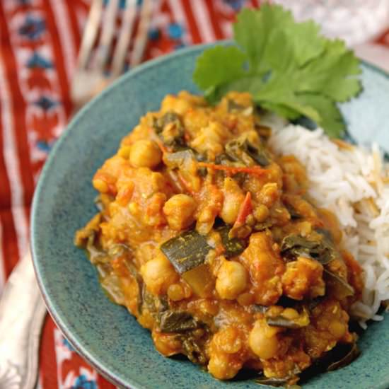 Chickpea, Spinach & Zucchini Curry