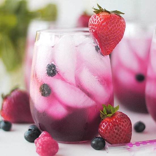 Berry-Mint Sippers