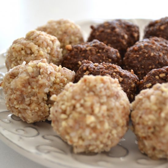 Raw Macaroon Cookies