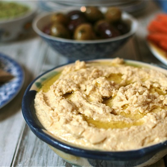 Homemade Hummus