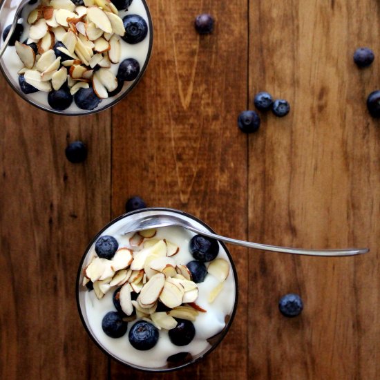 Blueberry Almond Oatmeal Parfait