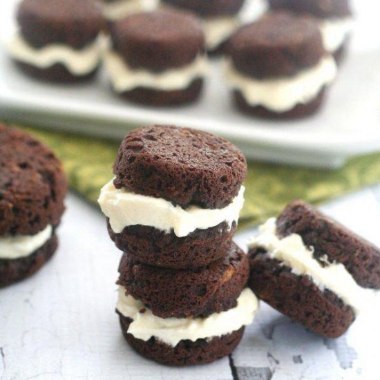 Chocolate zucchini whoopie pies