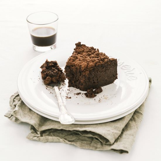 Chocolate bread pudding cake