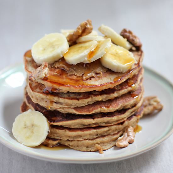 Banana Oat Pancakes