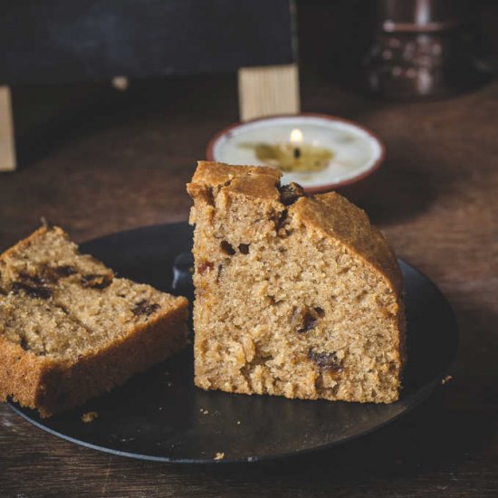 Eggless & Butterless Dates Cake