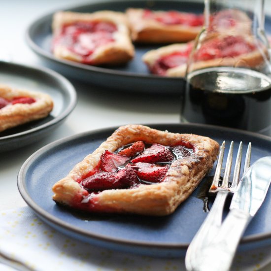 Balsamic and Wine Strawberry Tarts