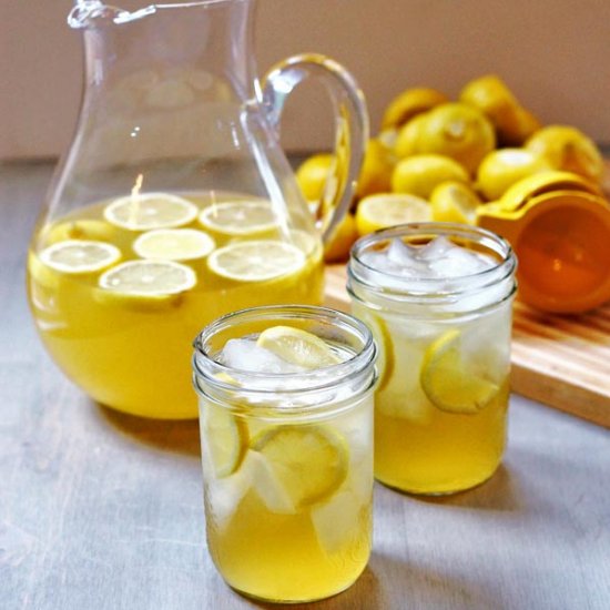 Whiskey Lemonade