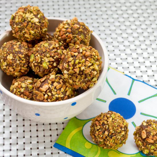 Pistachio Date Bites