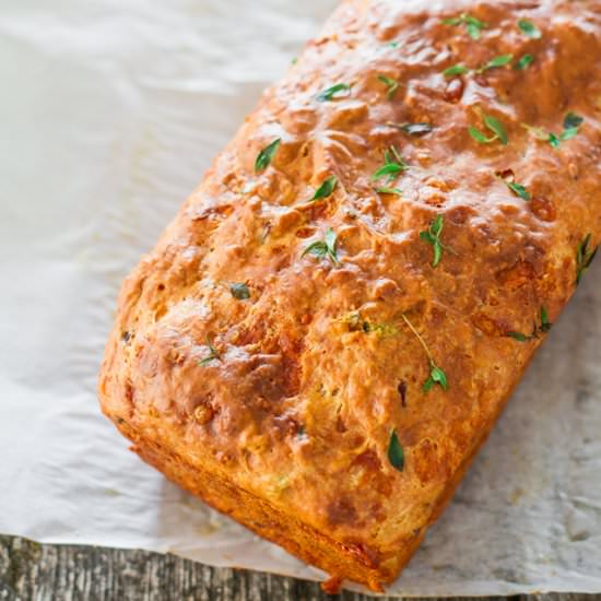 Cheddar Olive Thyme Bread