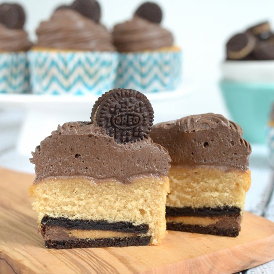 Peanut Butter Oreo Cupcakes