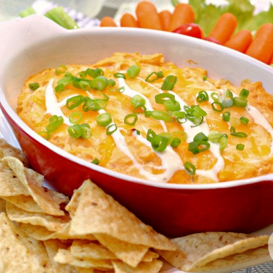 Creamy Ranch Buffalo Chicken Dip