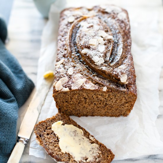 Banana, linseed and chia bread