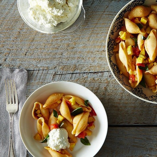 Pasta with Tomato, Corn, Squash