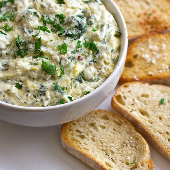 Spicy Spinach and Artichoke Dip