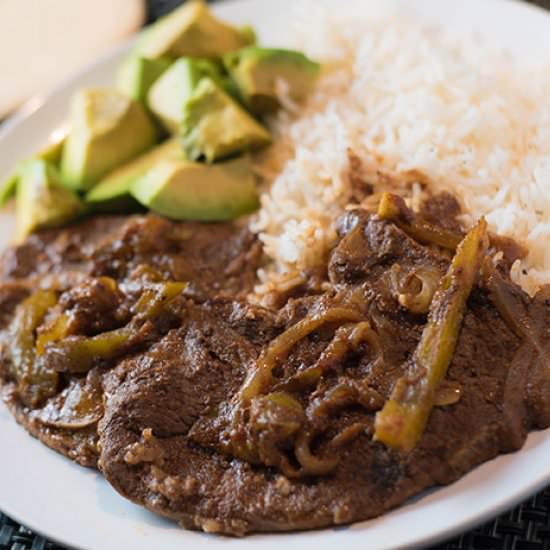 Cuban Bistec en Cazuela