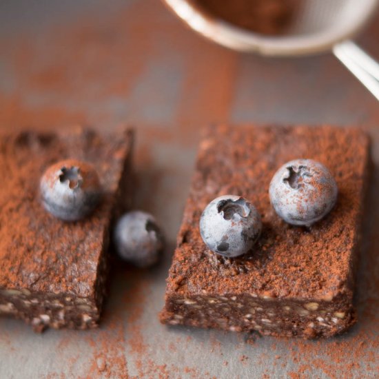 Raw chocolate brownie