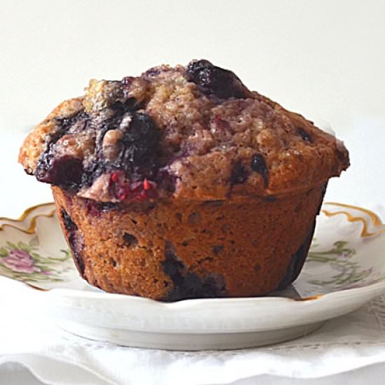 Buttermilk Berry Muffins