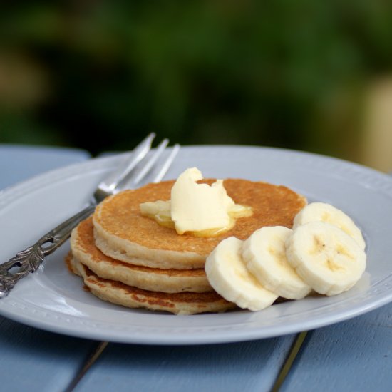 Banana Cottage Cheese Pancakes