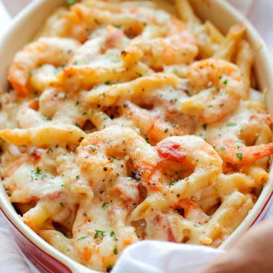 Skinny Shrimp Alfredo Pasta Bake