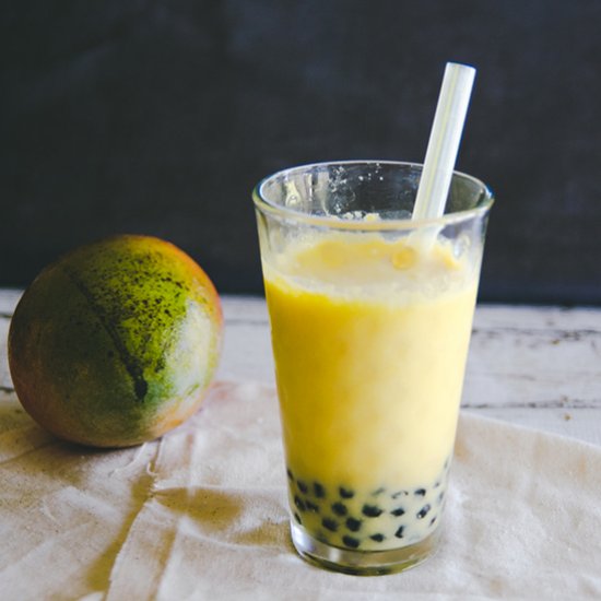 Mango Black Tea Smoothie with Boba